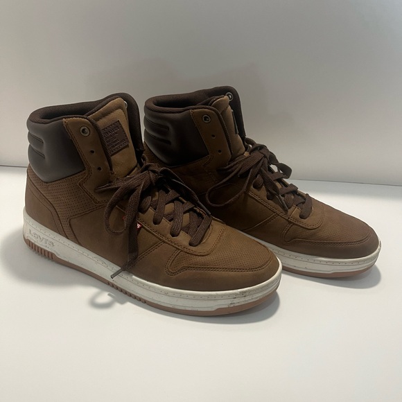 Levi's Other - Brown Men’s Levi’s Good Condition Size 9.5